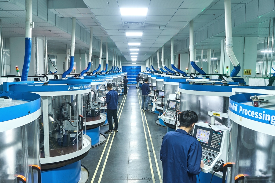Suzhou Tuoertai Precision Technology Co., Ltd linea di produzione del fabbricante